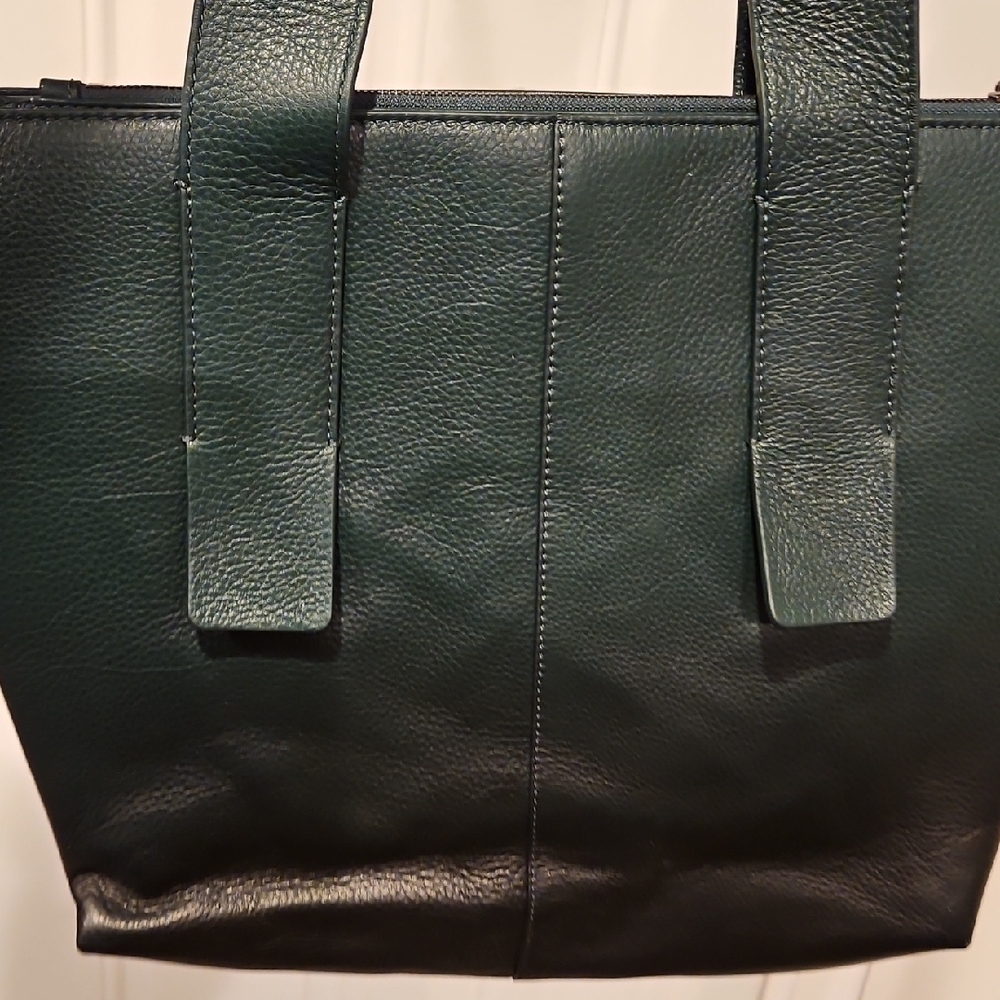Vince Camuto Emerald Green and Black Leather Shoulder Bag